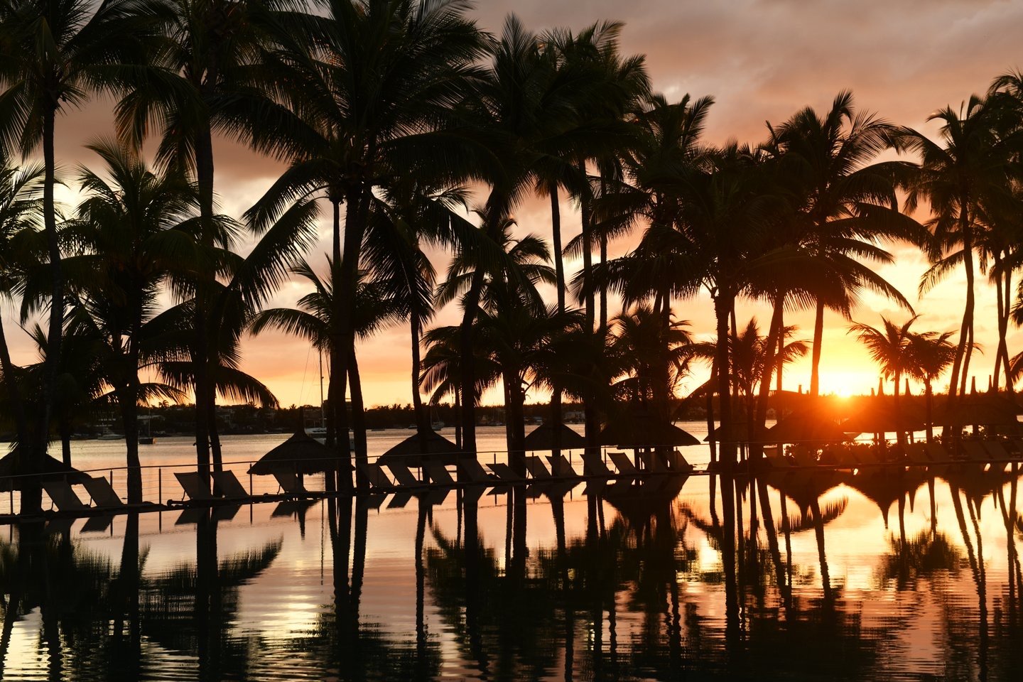 Mauricia Beachcomber Resort & Spa